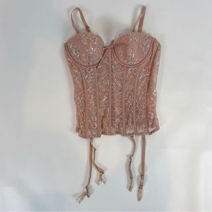 NWOT Victoria's Secret Corset Beige Lace Silver Metallic S Garter Straps